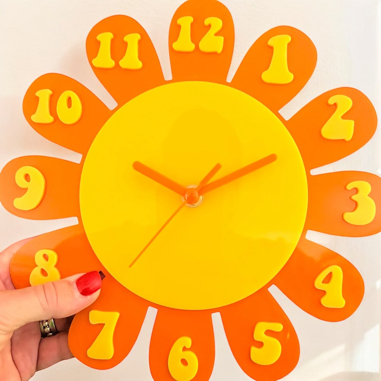 Retro Flower Wall Clock 25cm