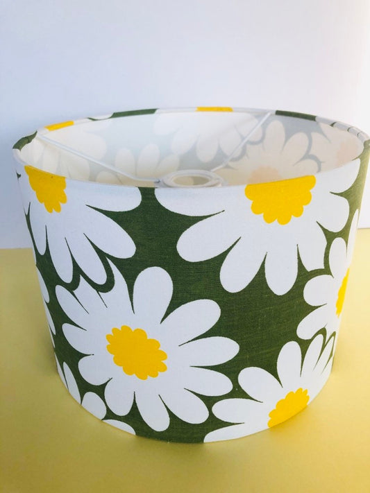 Daisy Lampshade 25cm