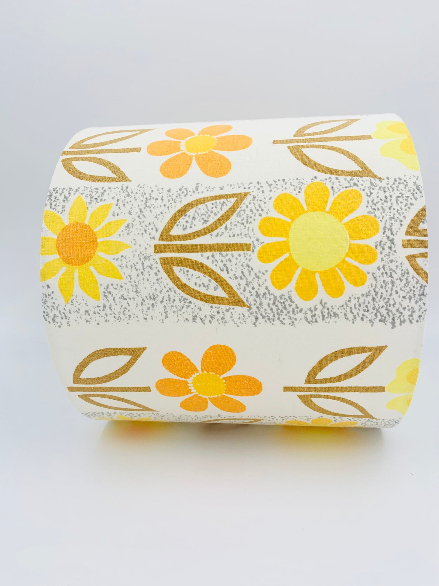 Retro Daisy Lamspshade 20cm