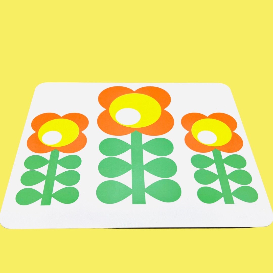 Retro Flower Placemat