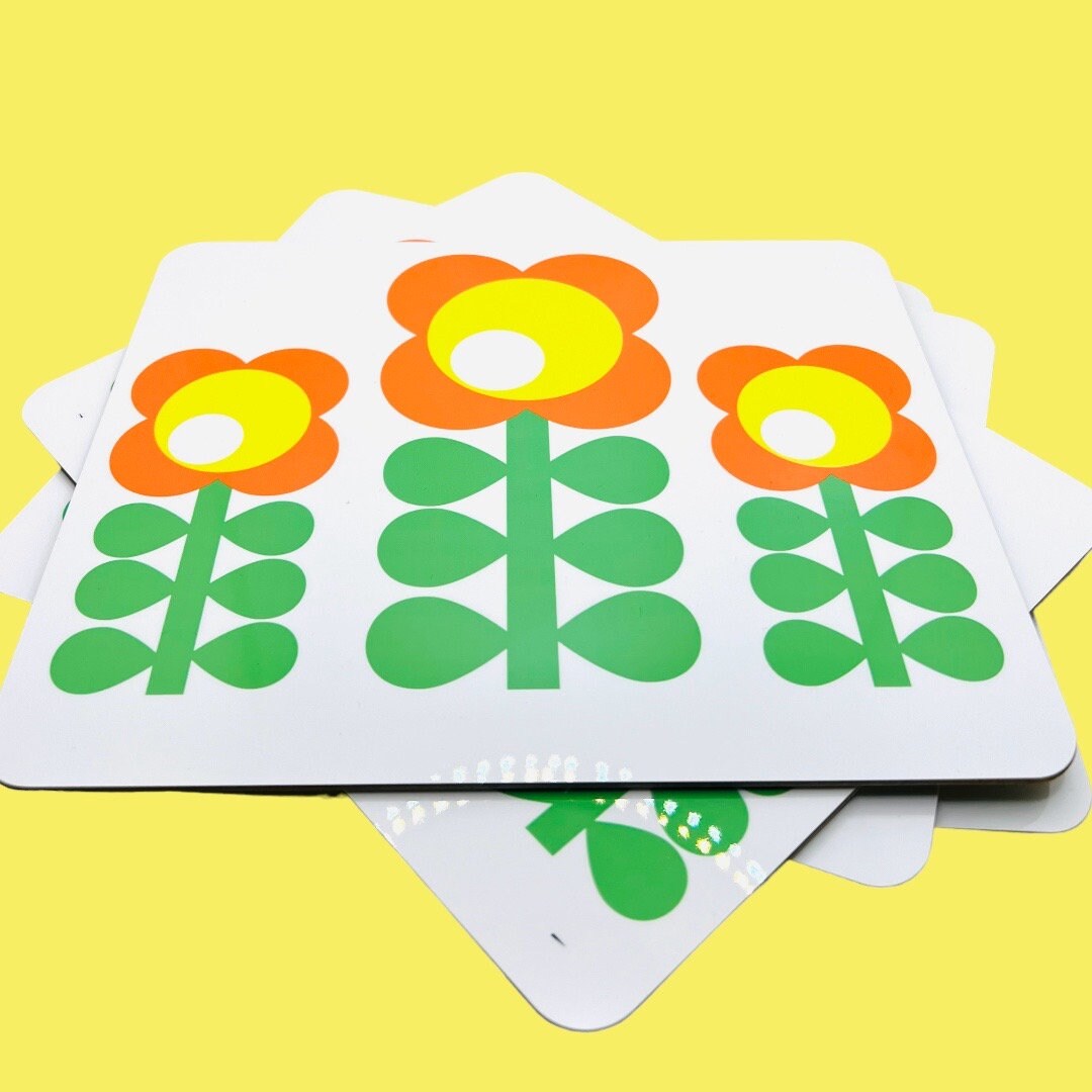 Retro Flower Placemat