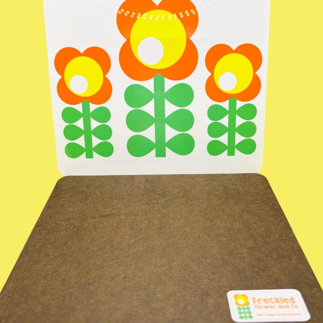 Retro Flower Placemat