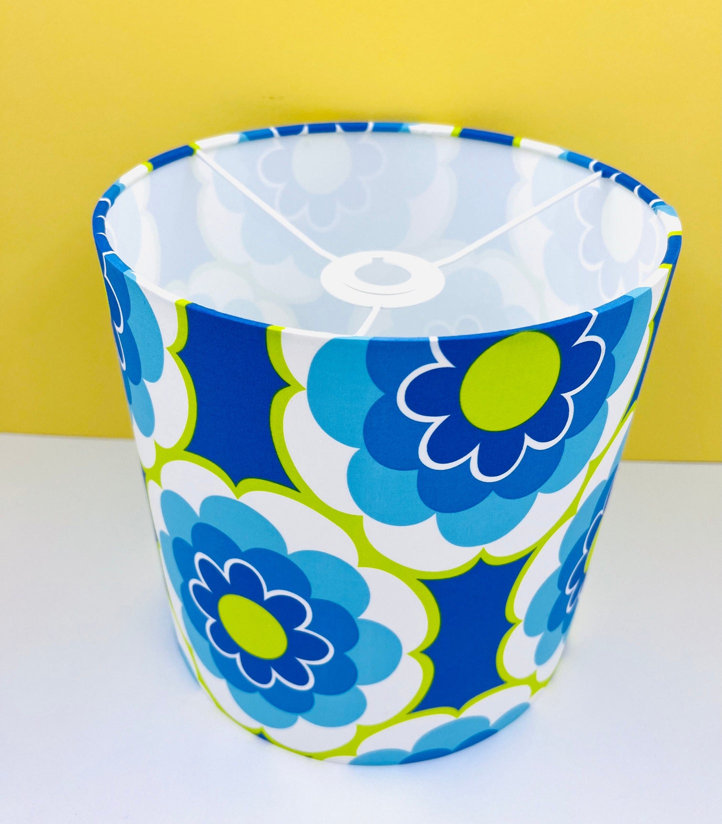 Retro Flower Lampshade 25cm