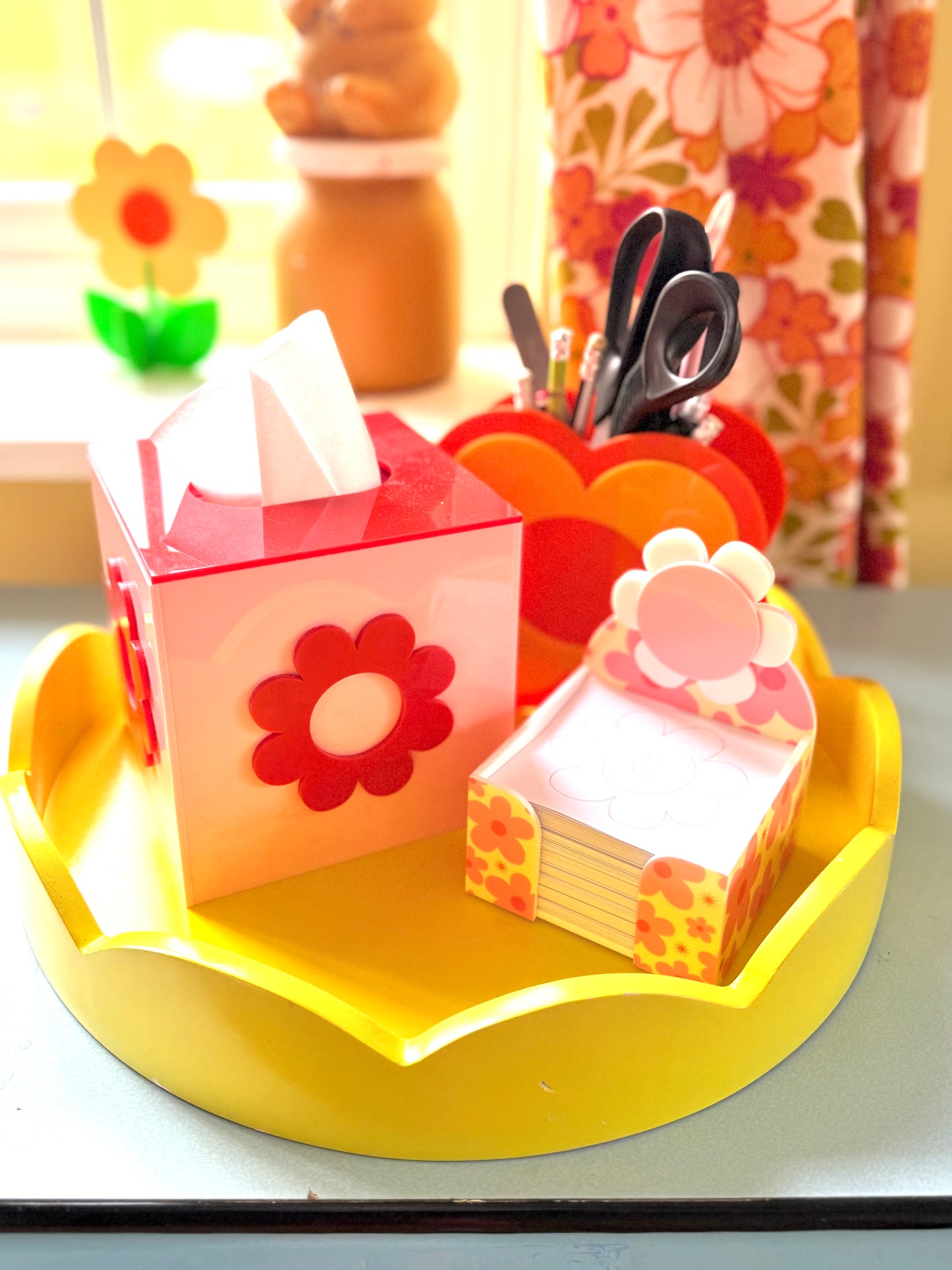 Note Paper Holder/Desk Accessories