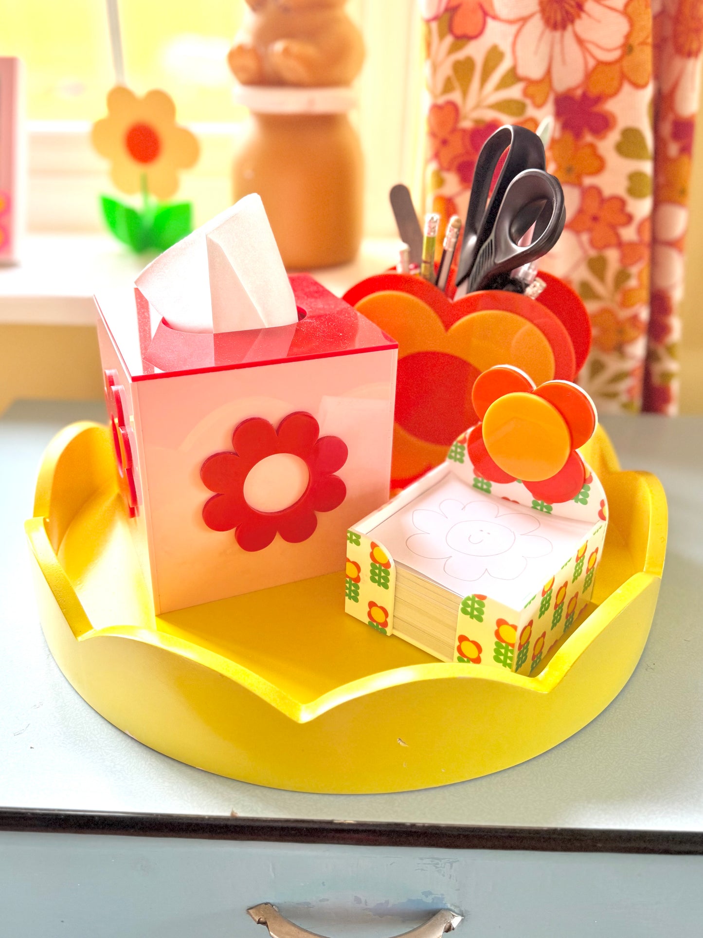 Note Paper Holder/Desk Accessories