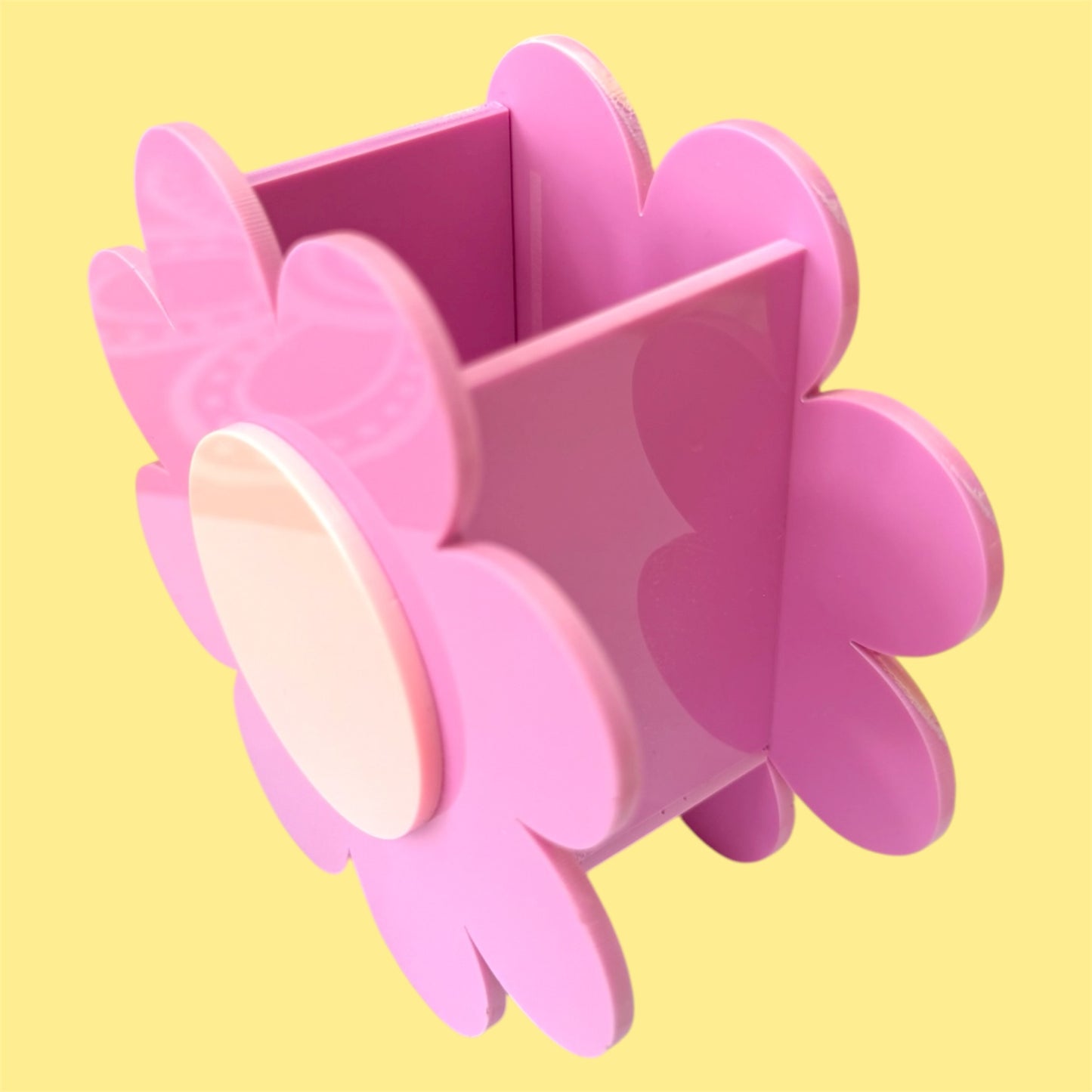 Retro Flower Pen/Storage Pot, Desk Accessory, Make up Brush Holder, Dressing Table Accessory